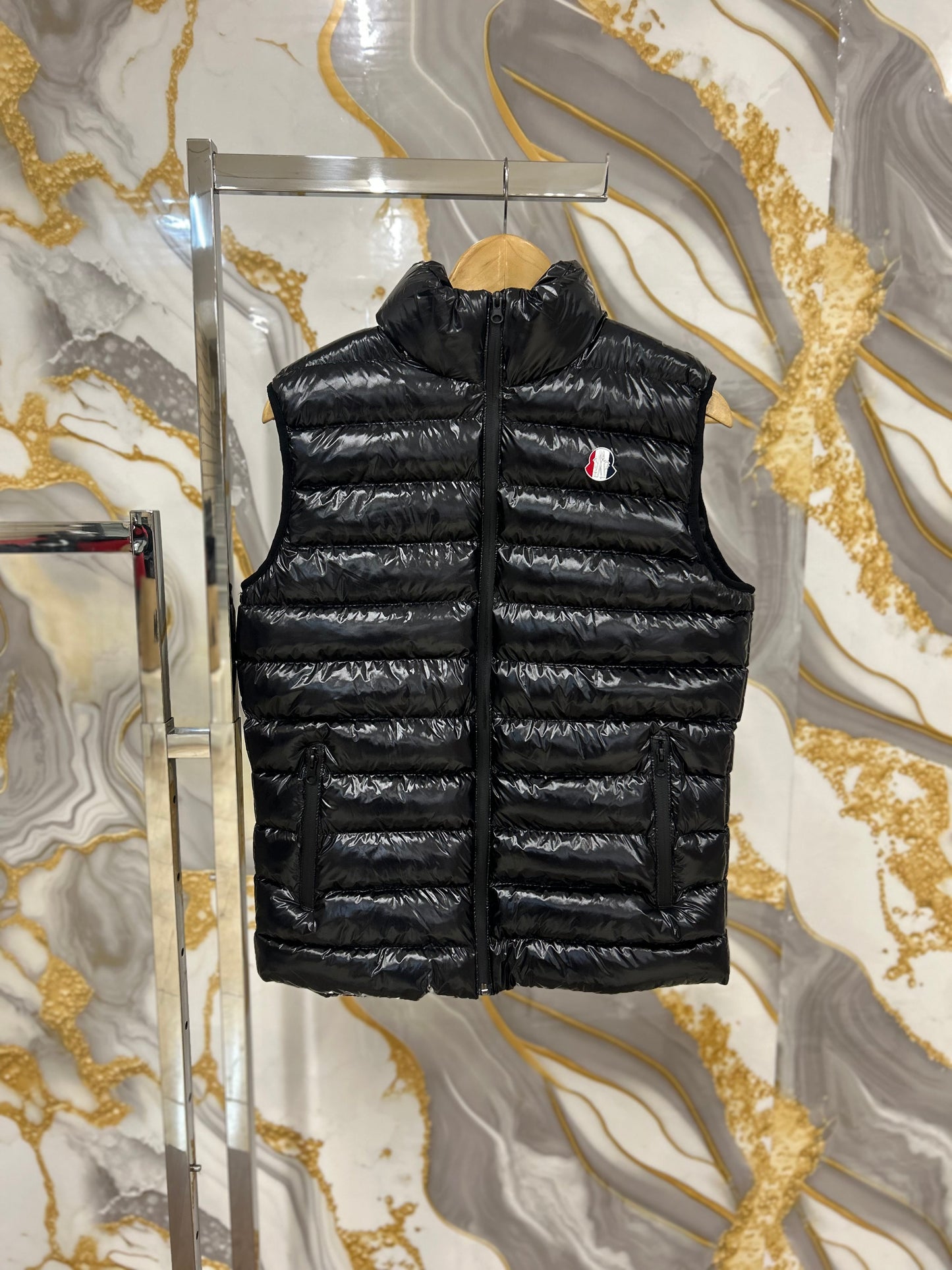 Αμάνικο Moncler - No7630 black