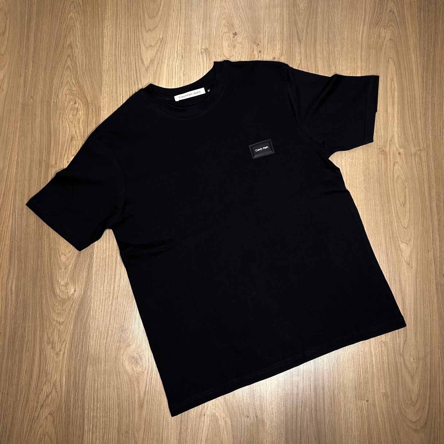 T-shirts Calvin Klein- No7679
